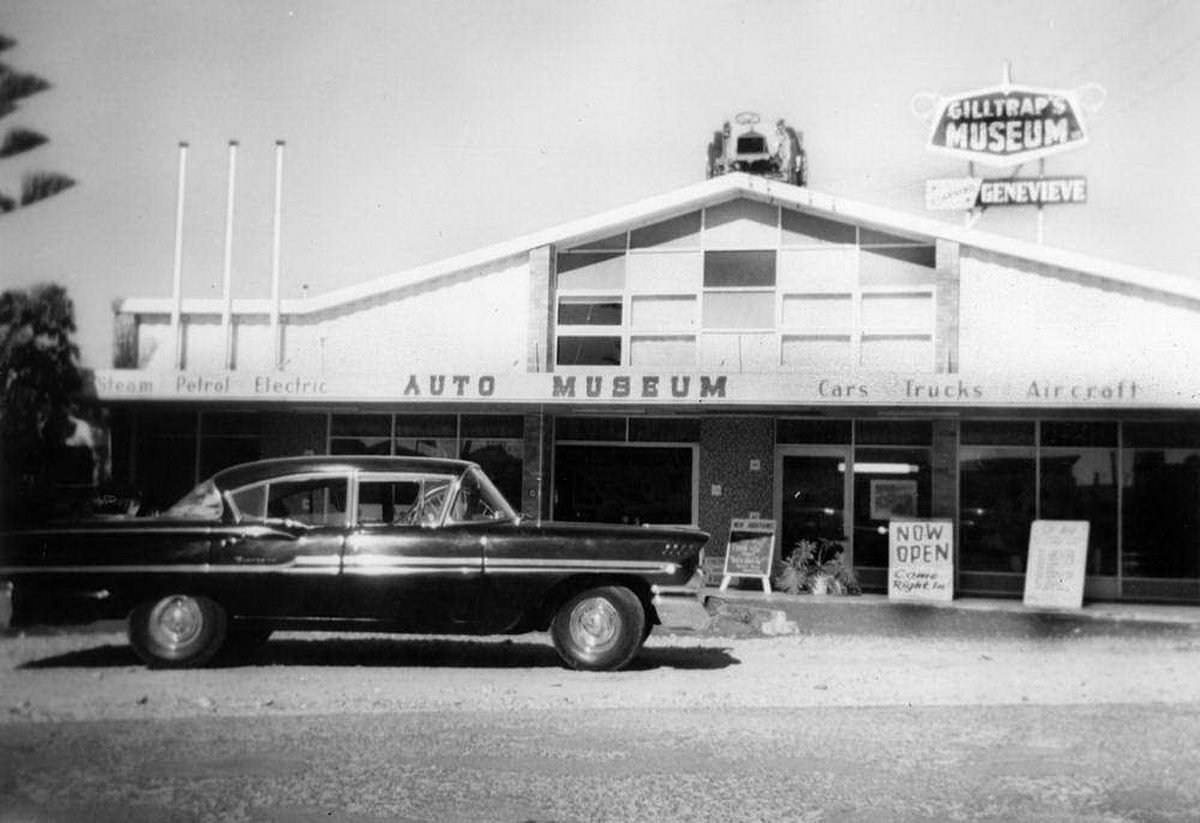 Gilltraps Auto Museum in 1959. Note the roof sign advertising Genevieve. Gilltraps Auto Museum, Kirra, QLD, through the years.