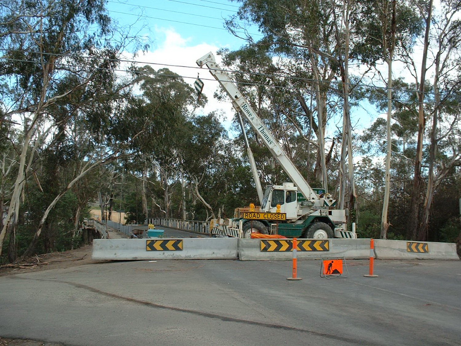 An earlier repair to the Wattletree Road bridge. Without this link Diamond Creek is harder to get to from Eltham.