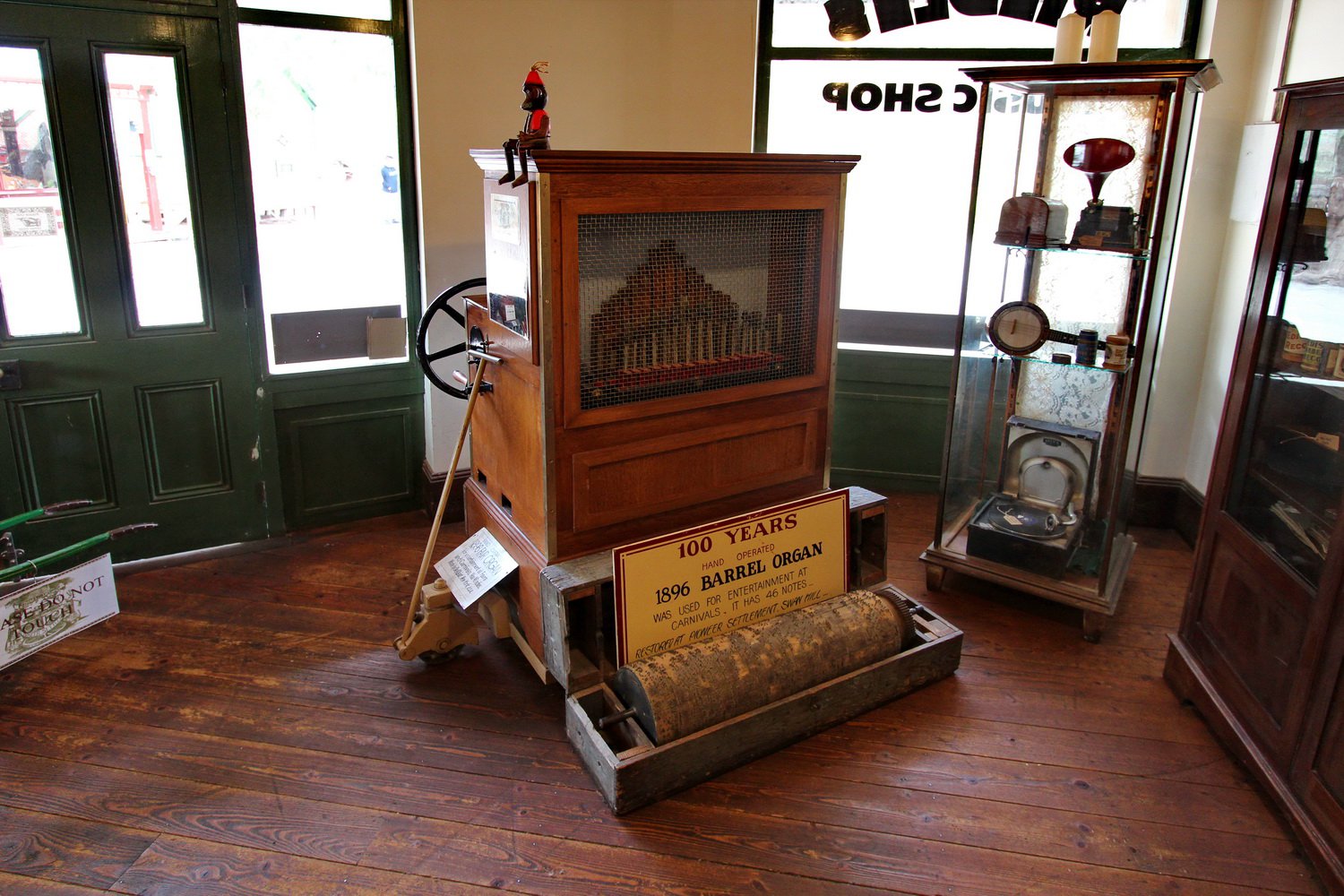 1896 Barrel Organ, Riedels Music Shop, Pioneer Settlement Swan Hill. North West Victoria Tour, July 2020.