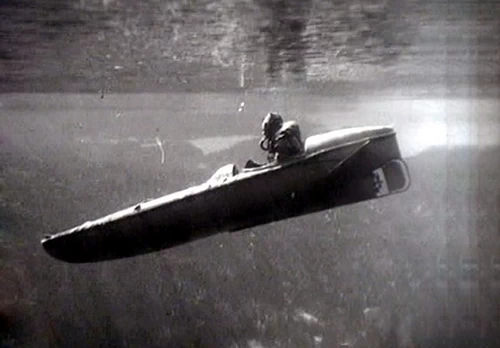 Motorised Submersible Canoe – Wikipedia