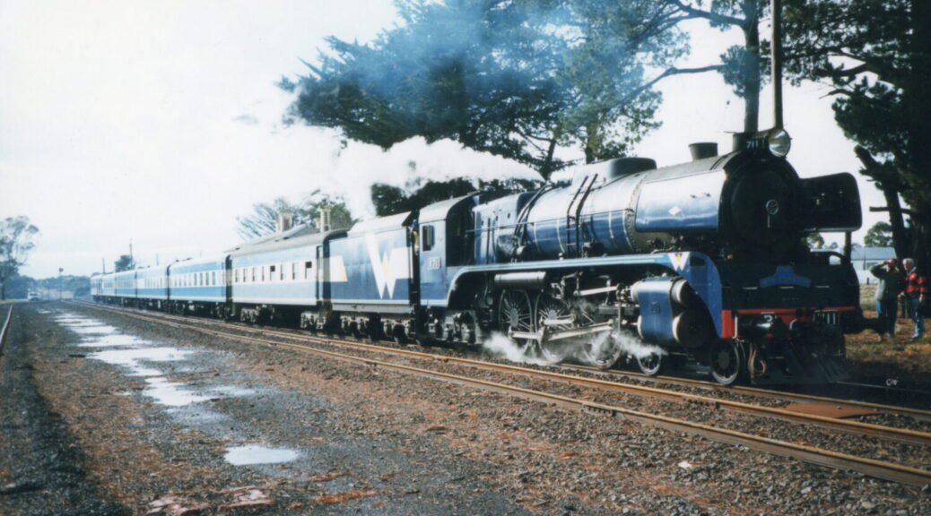Unscheduled stop at Lara. This is where the automatic oiler broke down. Steam fan trip with R711, Melbourne to Warrnambool, May 1999.